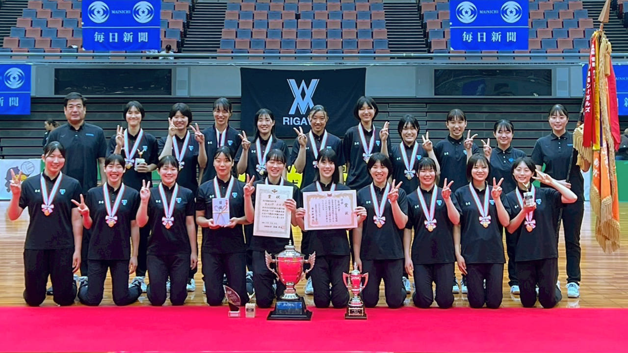 筑波大学女子バレーボール部 「芯・極・煌」をスローガンに目指す日本一