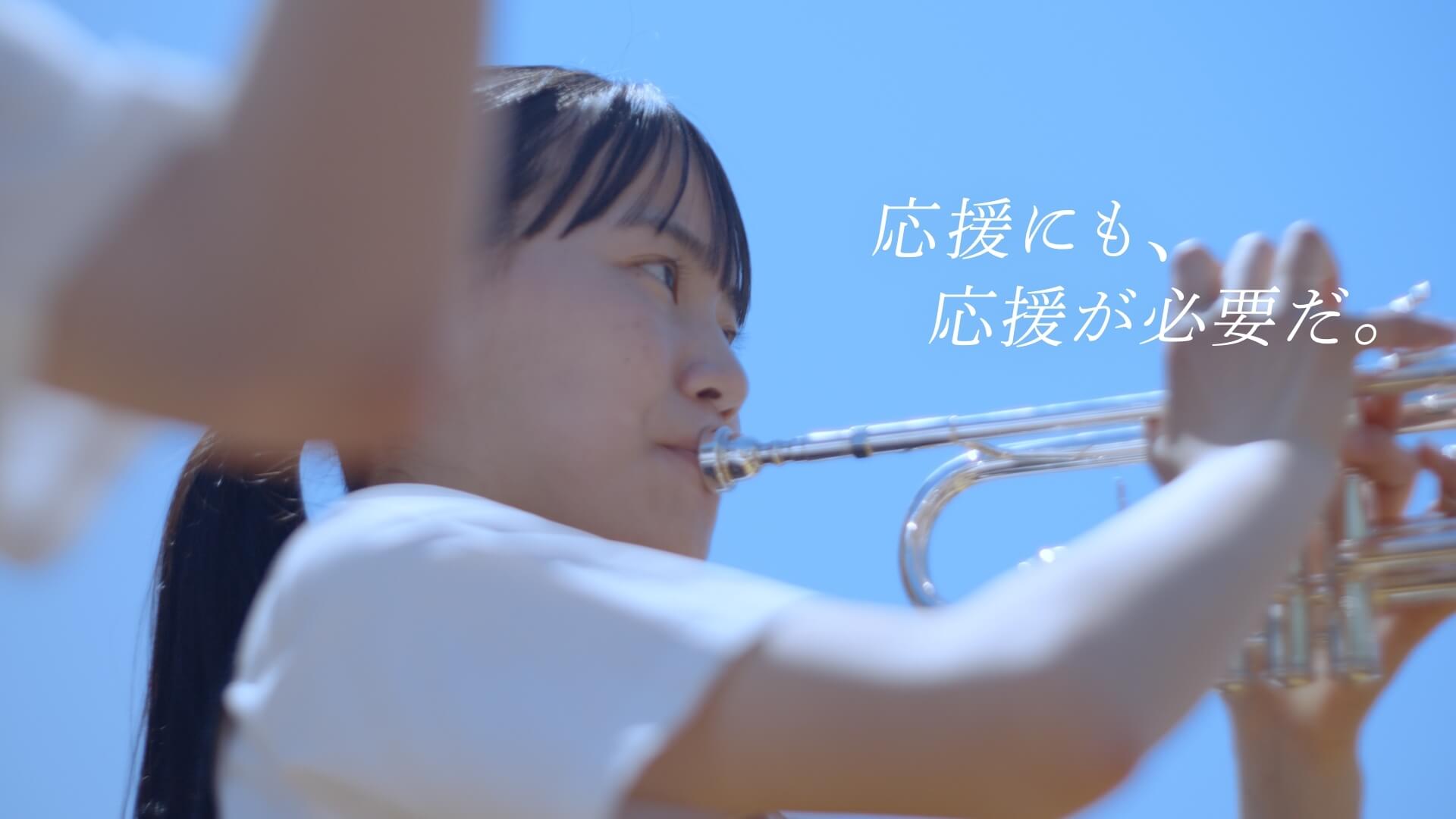 動画サムネイル（タップで再生）