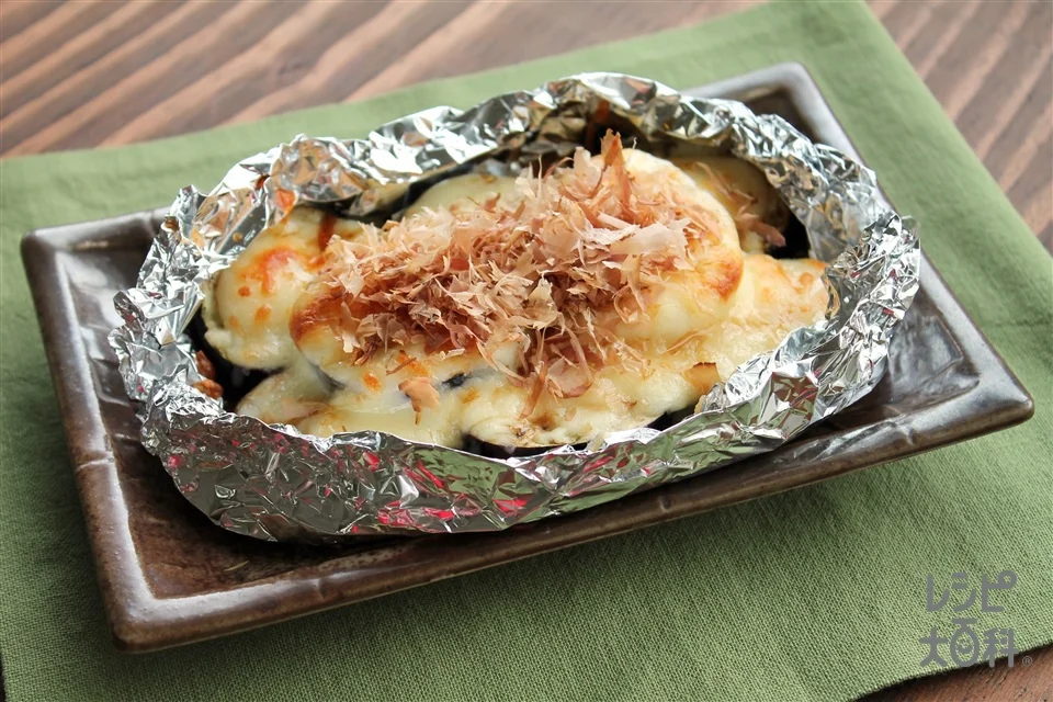 なすのホイルマヨ焼きの盛り付け参考の料理写真です