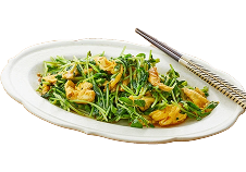 豆苗と卵のオイスター炒め