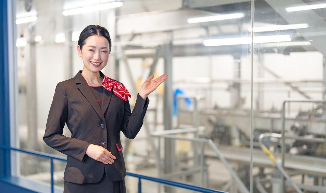 製造工場・包装工場見学風景