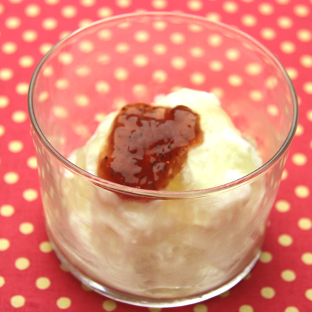 <栄養補給の>フローズンヨーグルト(リンゴ風味)