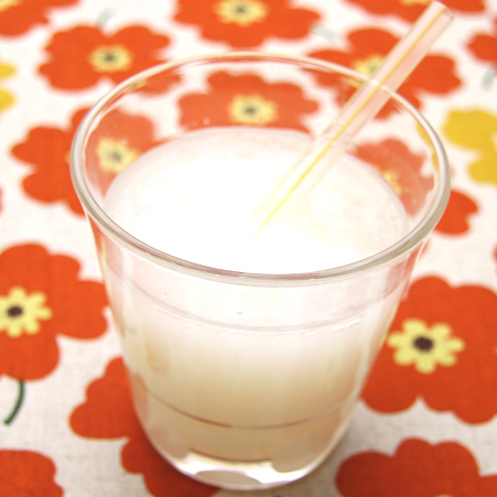 <栄養補給の>リンゴサワードリンク