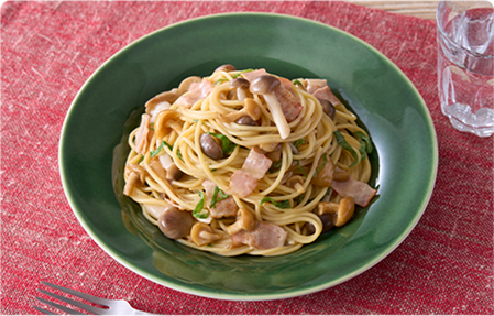 梅香る つるっとなめこパスタ