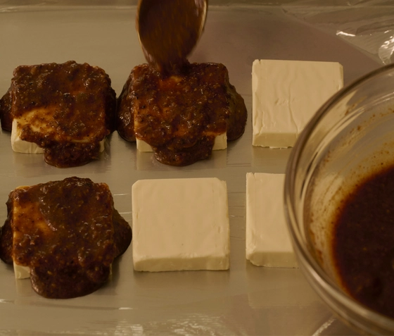 クリームチーズの だしがら味噌漬け
