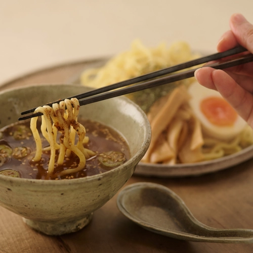 だしつけ麺