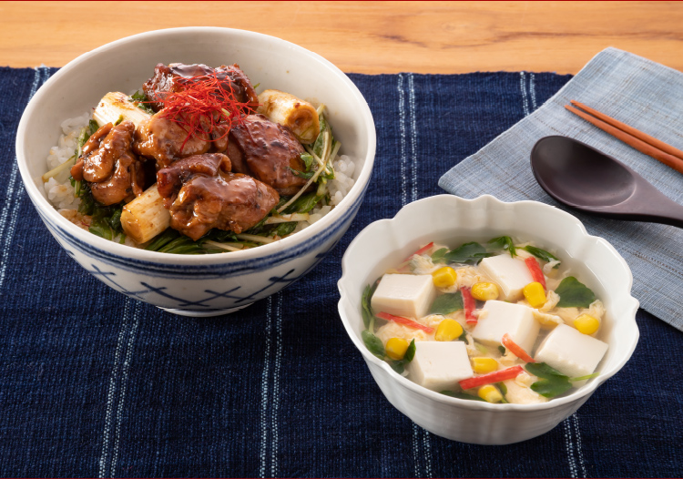 豆苗と豆腐の彩り中華スープ と ホイコー焼き鳥丼
