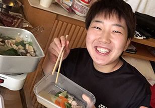 大会期間中：食事の提供