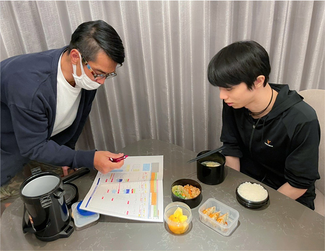 羽生選手と食事＋補食のプランを話し合い